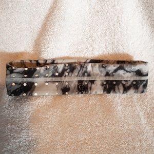 lululemon athletica tie dye/marble headband